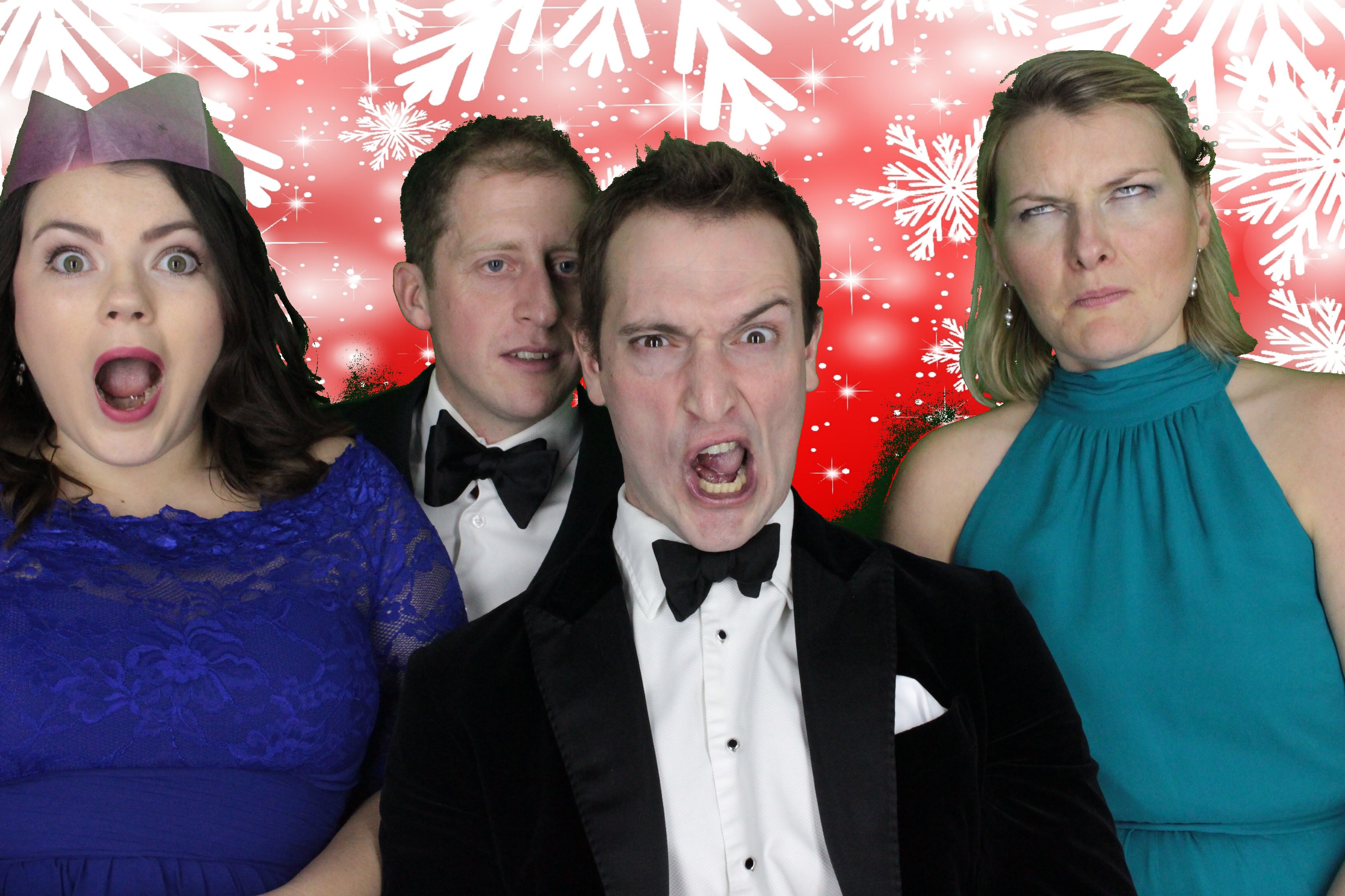 Upavon Officers' Mess Christmas Party | View more photos from the event at gallery.myphotoboothexperience.co.uk/u/MyPhotoBoothExperienceLtd/Upavon-Officers-Mess-Christmas-Party